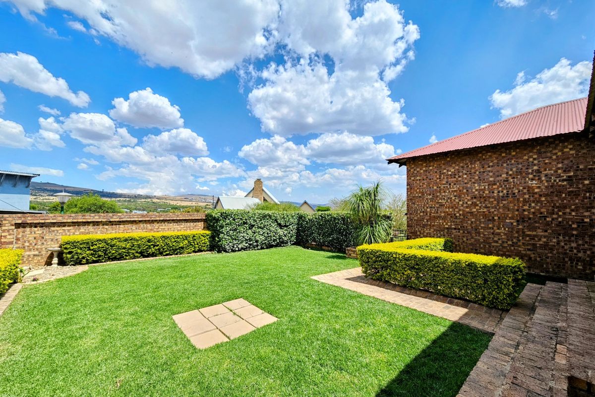 House For Sale in Lydenburg Central - Photo 5