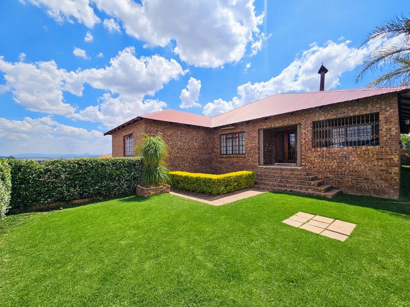 House For Sale in Lydenburg Central - Photo 6