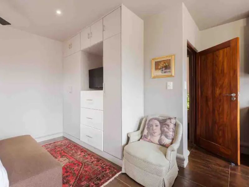 House For Sale in Zwartkop - Photo 6