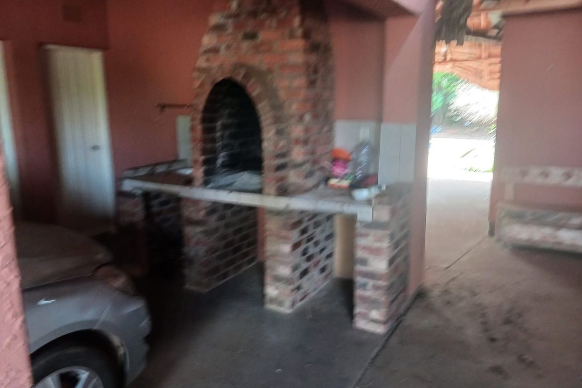 House For Sale in Meiringspark - Photo 3