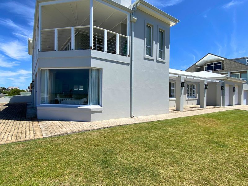 House For Sale in Franskraal - Photo 4