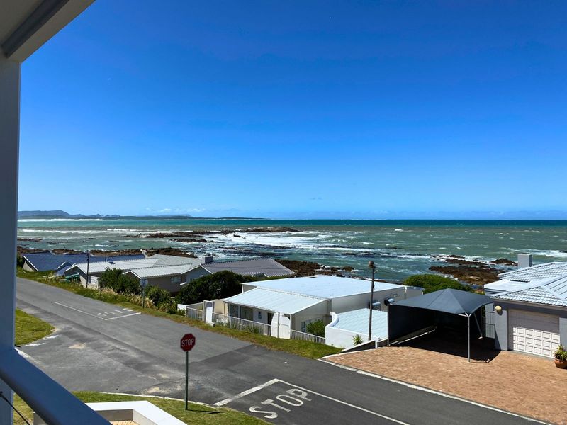 House For Sale in Franskraal - Photo 3