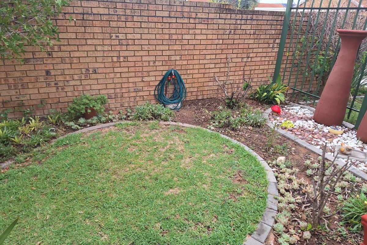 House For Sale in Modimolle Central - Photo 2