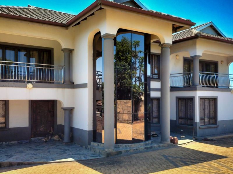 House For Sale in Sheffield Beach - Photo 6