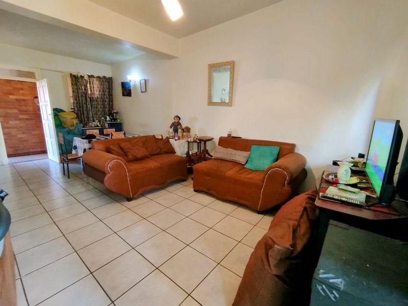 Apartment For Sale in Stilfontein Central - Photo 8