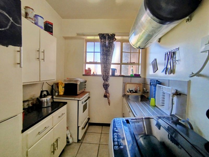 Apartment For Sale in Stilfontein Central - Photo 7