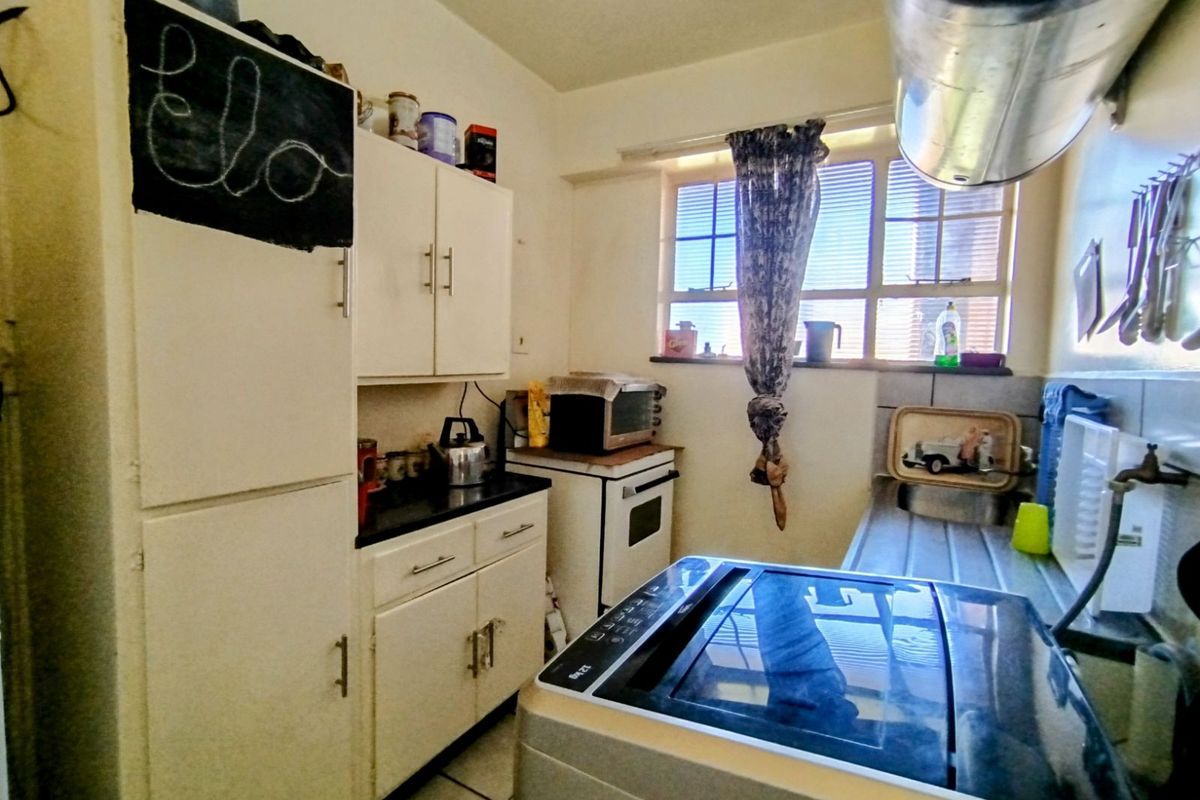 Apartment For Sale in Stilfontein Central - Photo 5