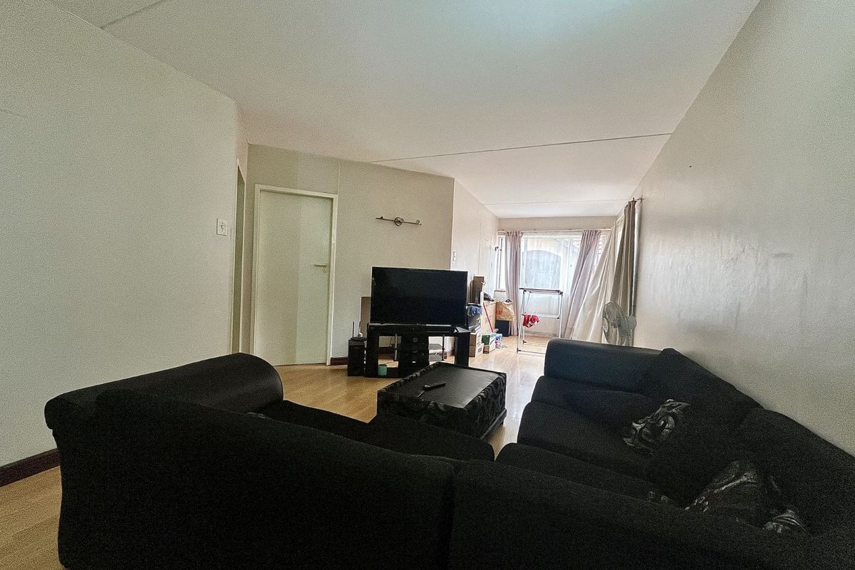 Apartment For Sale in Hatfield - Photo 3