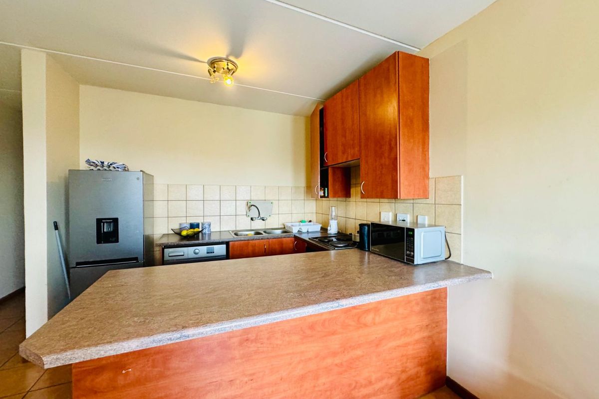 Apartment For Sale in Grand Central - Photo 2