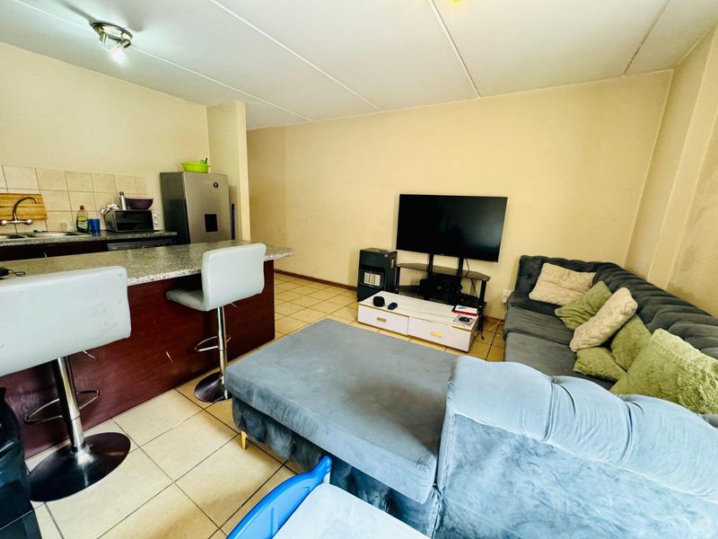 Apartment For Sale in Grand Central - Photo 3