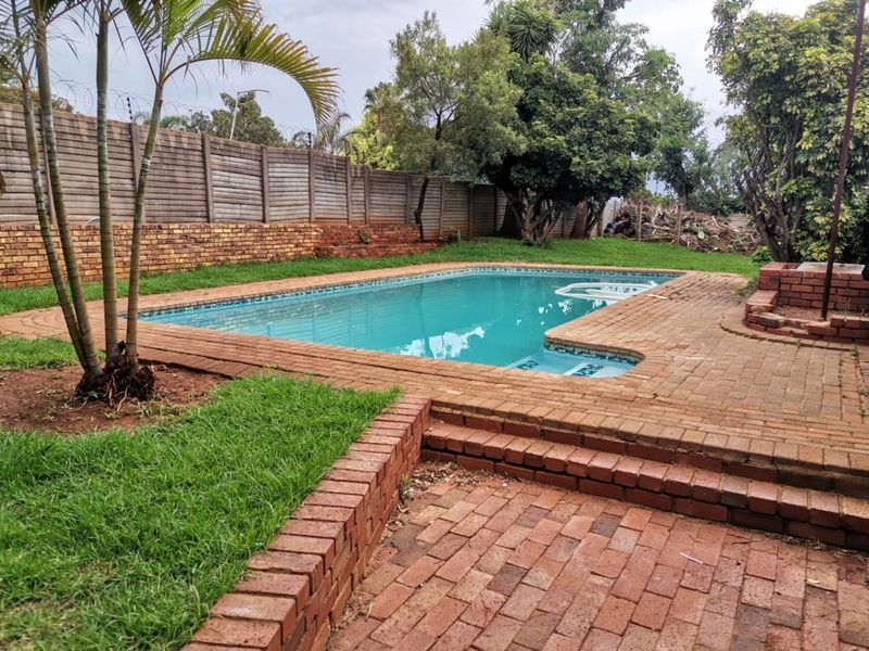 Townhouse For Sale in The Orchards - Photo 3