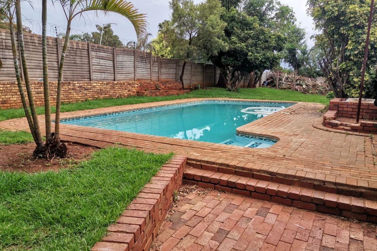 Townhouse For Sale in The Orchards - Photo 3