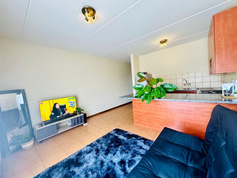 Apartment For Sale in Grand Central - Photo 3