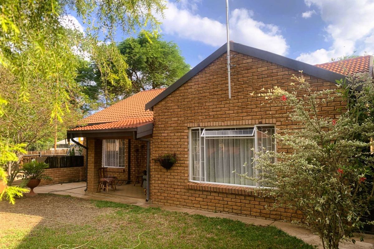 House For Sale in Mookgopong Central - Photo 2