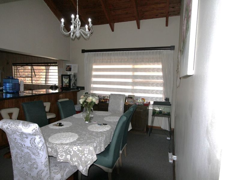 House For Sale in Nederlandpark - Photo 6