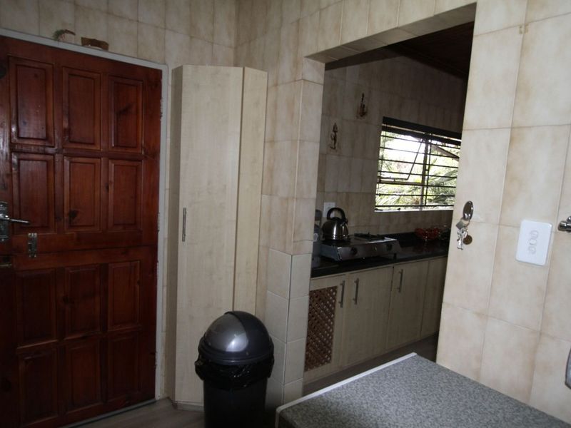 House For Sale in Nederlandpark - Photo 9