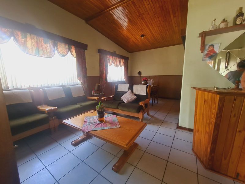 House For Sale in Utility - Photo 6