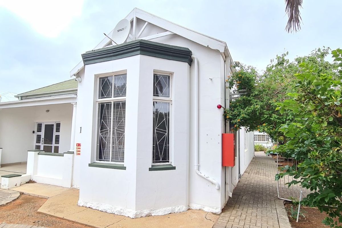 Office For Sale in Labram - Photo 2