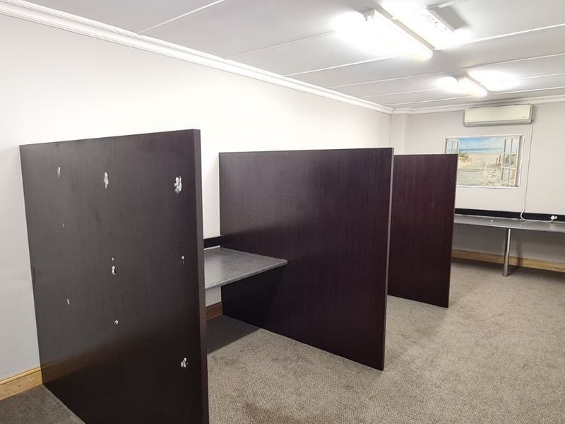 Office For Sale in Labram - Photo 10