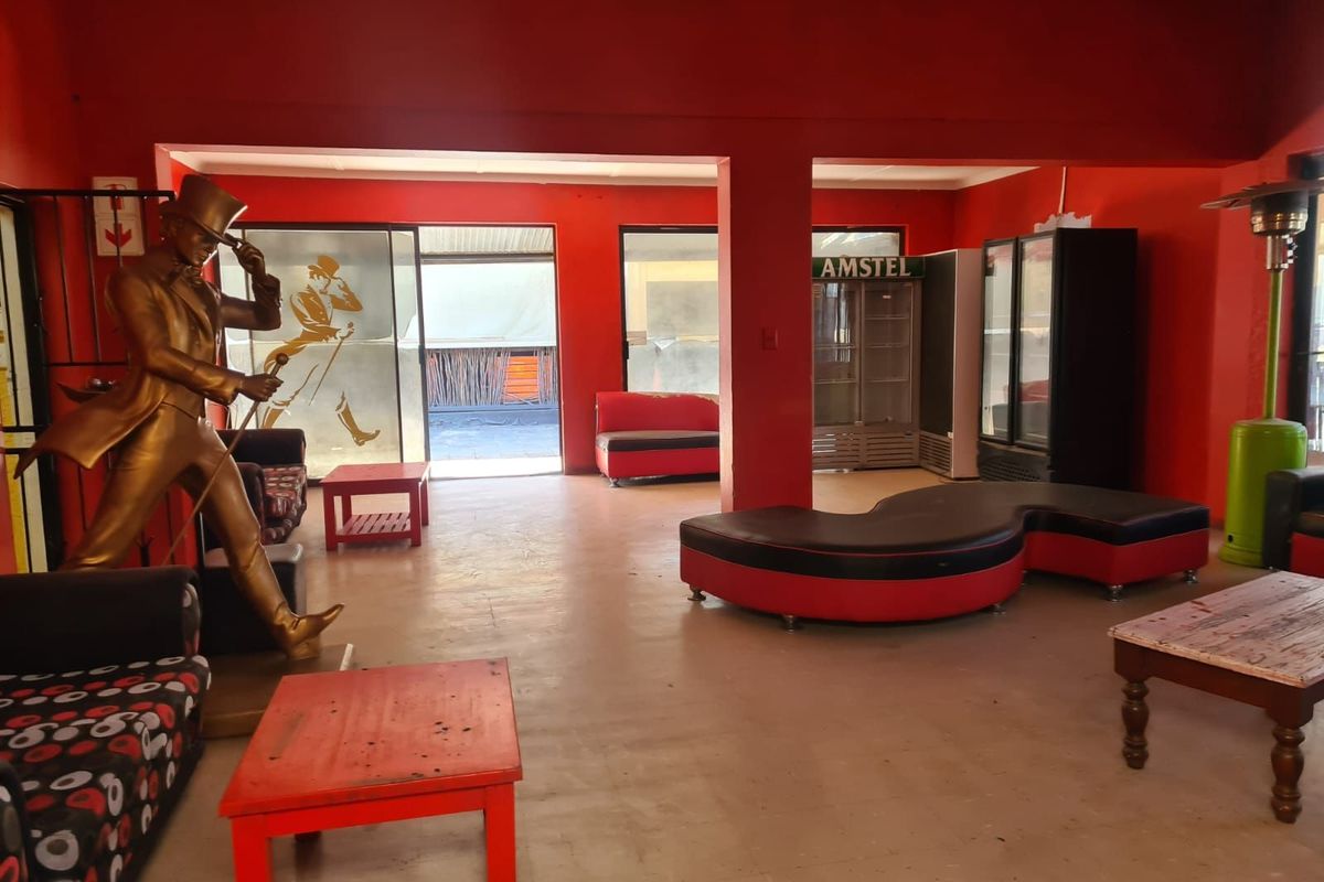 Commercial For Sale in Kimberley Central - Photo 2