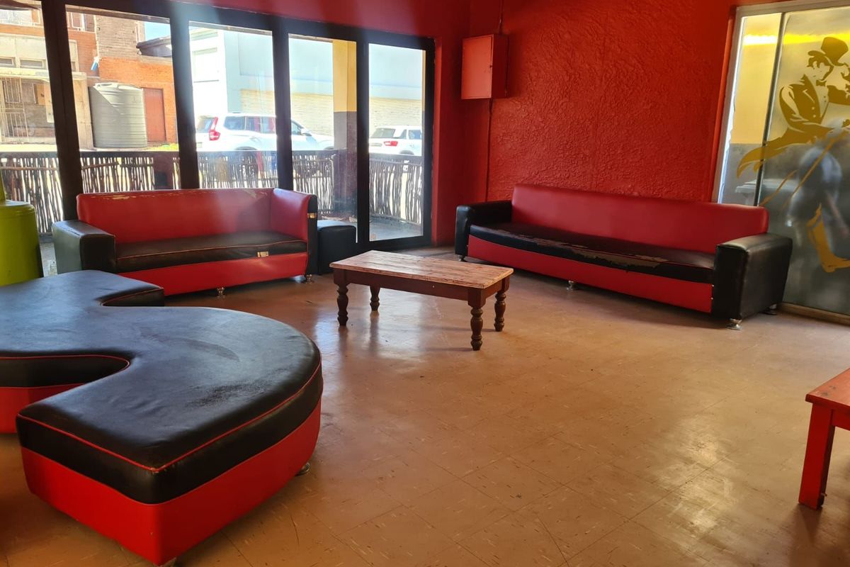 Commercial For Sale in Kimberley Central - Photo 4
