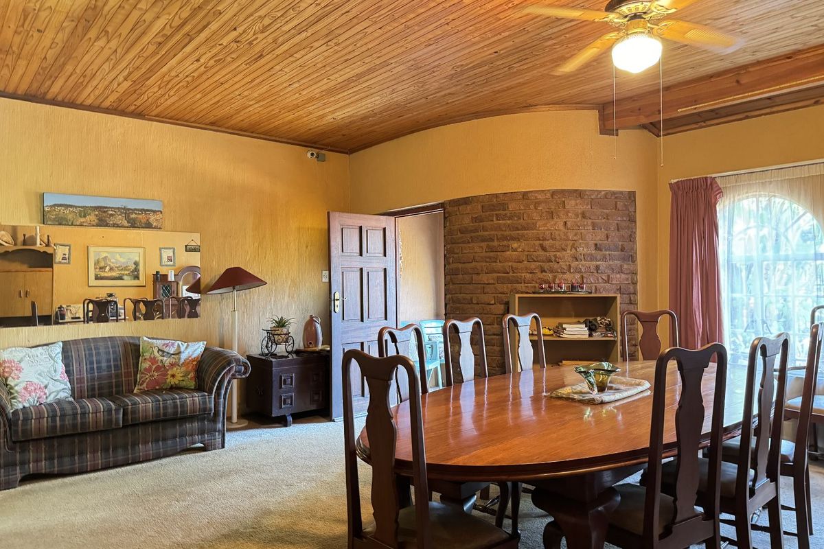 House For Sale in The Orchards - Photo 5
