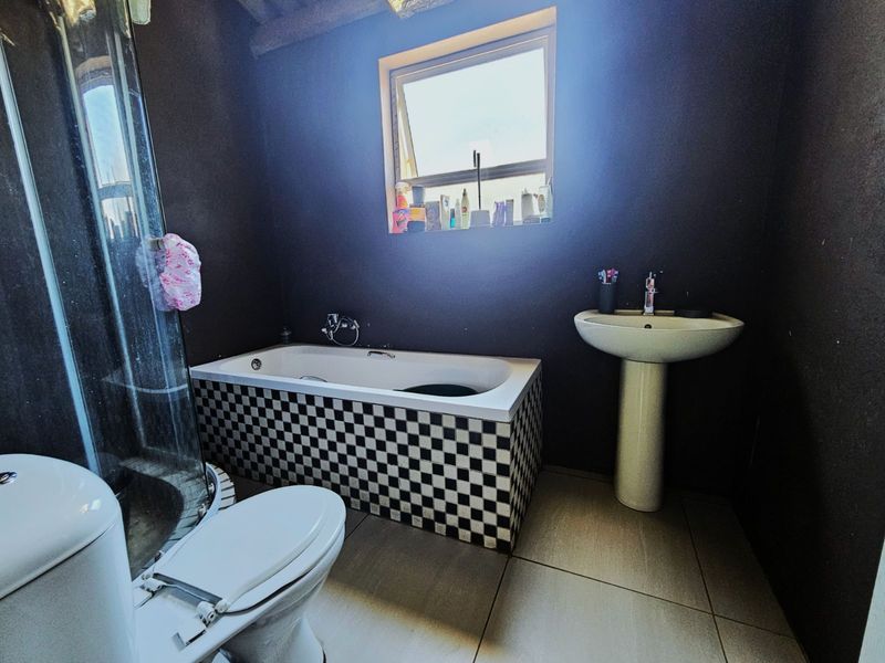House For Sale in Ashbury - Photo 8