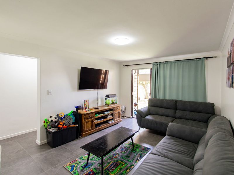 Apartment For Sale in Fairview Golf Estate - Photo 5