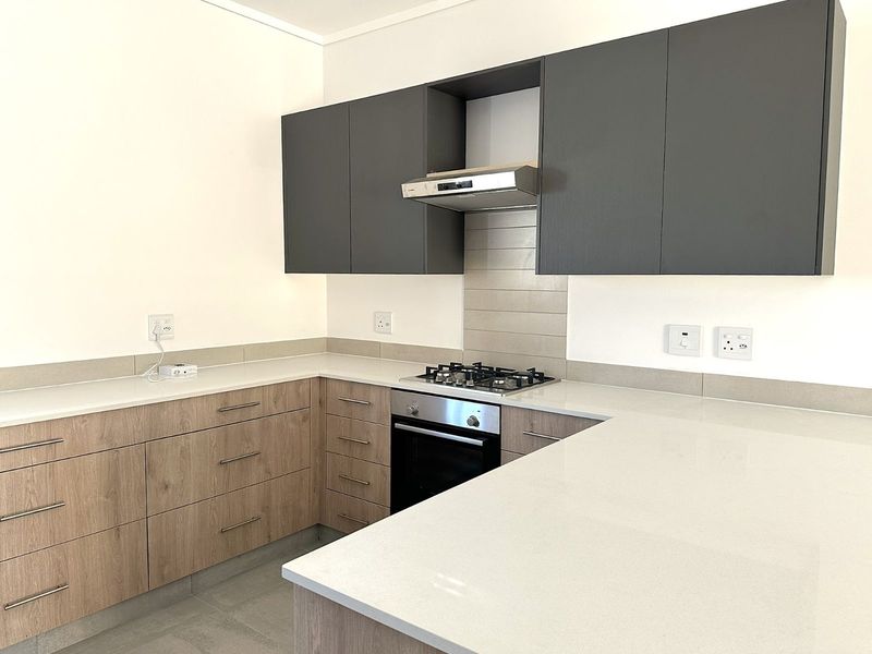 House For Sale in Mooikloof Country Estate - Photo 6