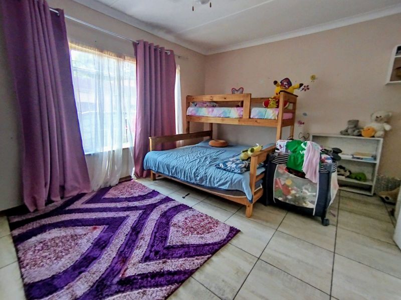House For Sale in Ventersdorp Central - Photo 4
