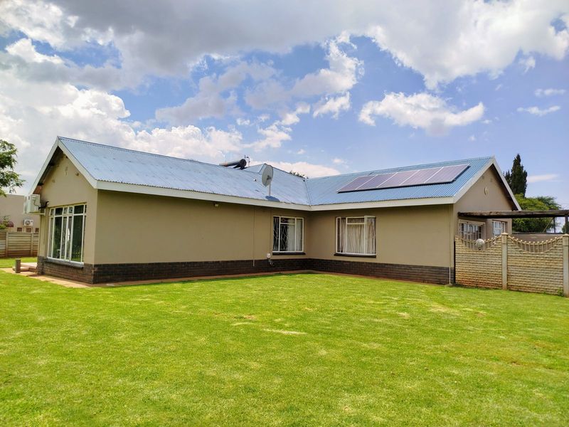 House For Sale in Ventersdorp Central - Photo 6