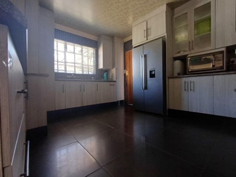 House For Sale in Freemanville - Photo 8