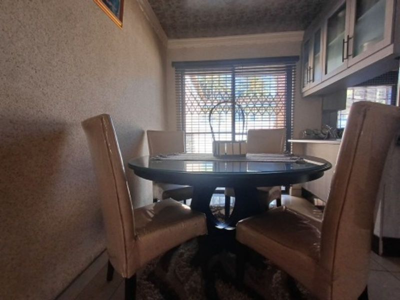 House For Sale in Freemanville - Photo 6