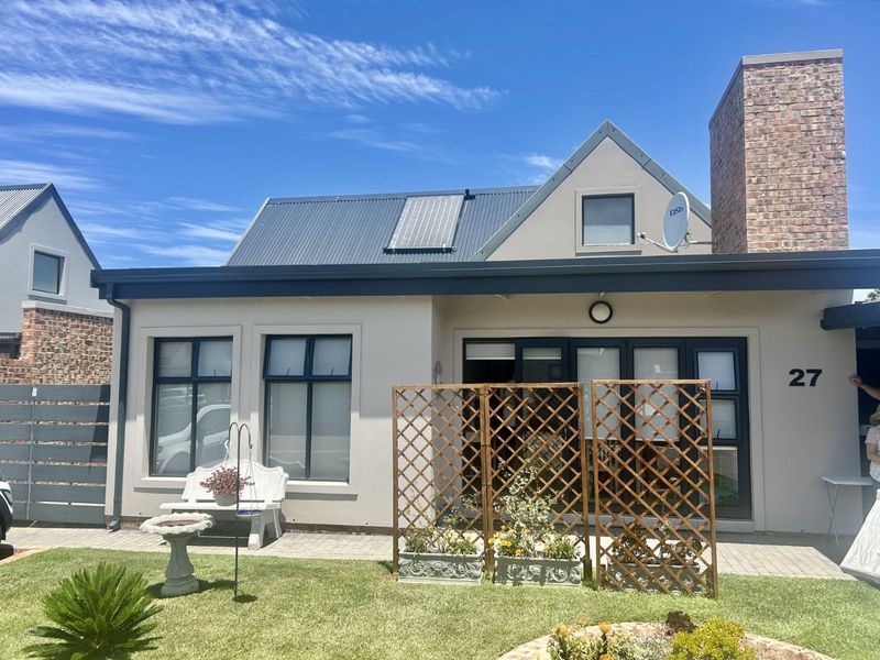 House For Sale in Hartenbos Central - Photo 3