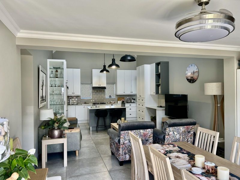 House For Sale in Hartenbos Central - Photo 7