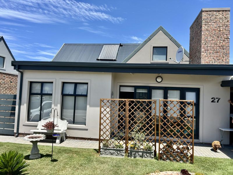 House For Sale in Hartenbos Central - Photo 4