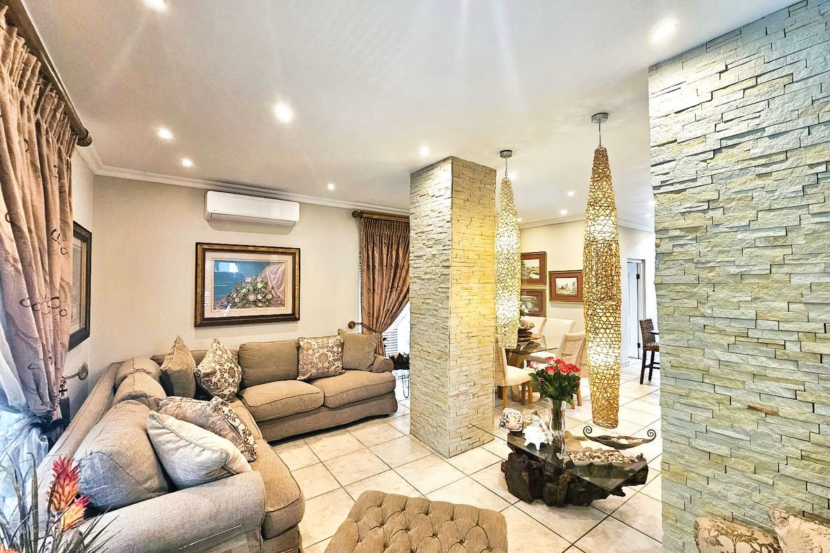 House For Sale in Wilderness Central - Photo 3