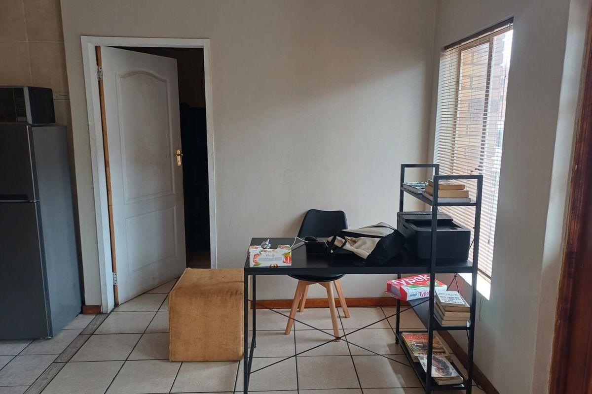 Apartment For Sale in Braamfontein Werf - Photo 4