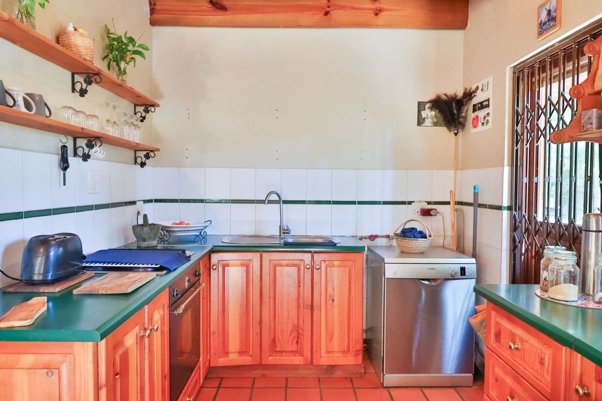 House For Sale in Villiersdorp Central - Photo 4