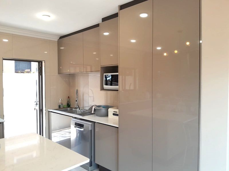 House For Sale in Blue Valley Golf Estate - Photo 8