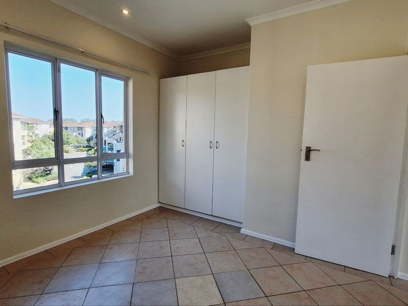 Apartment For Sale in Sheffield Manor - Photo 10