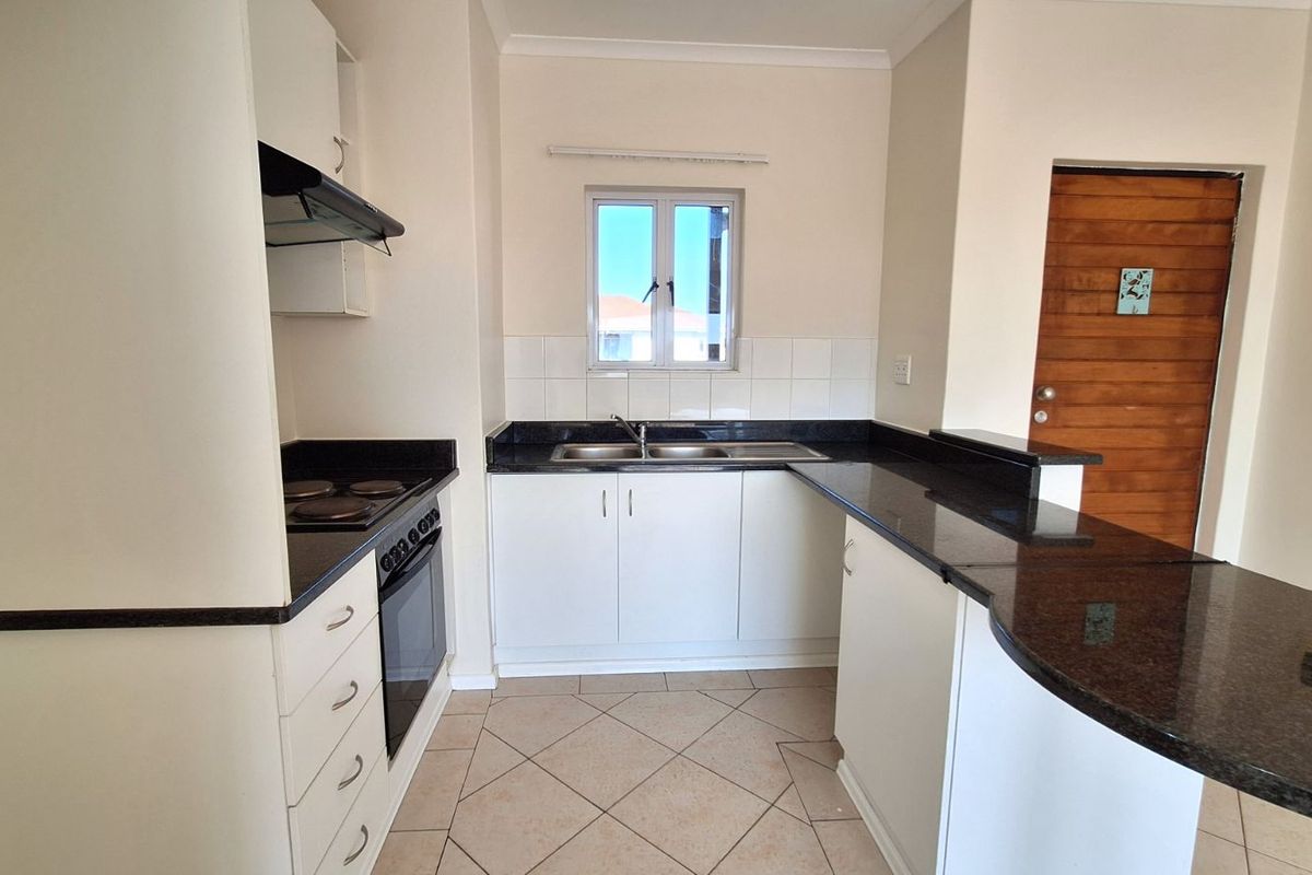 Apartment For Sale in Sheffield Manor - Photo 5