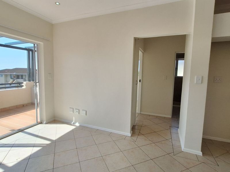 Apartment For Sale in Sheffield Manor - Photo 7