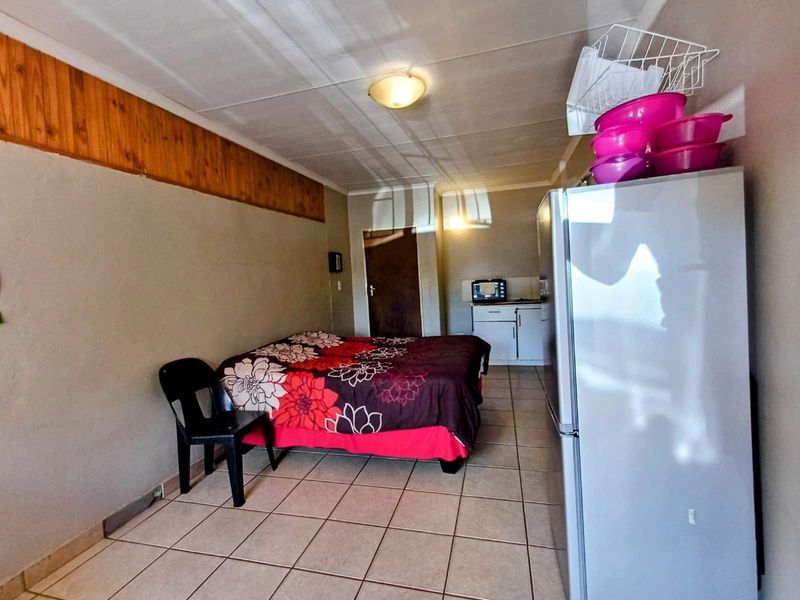 House For Sale in Orkney Central - Photo 6