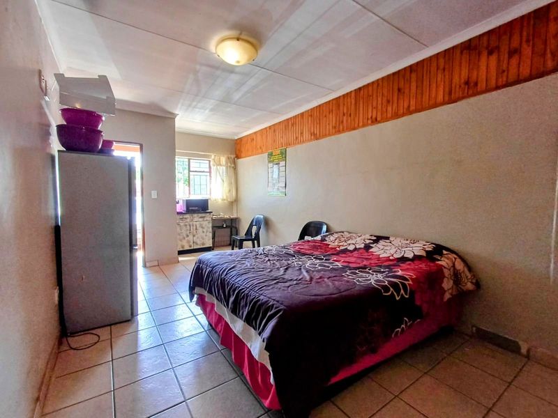 House For Sale in Orkney Central - Photo 5