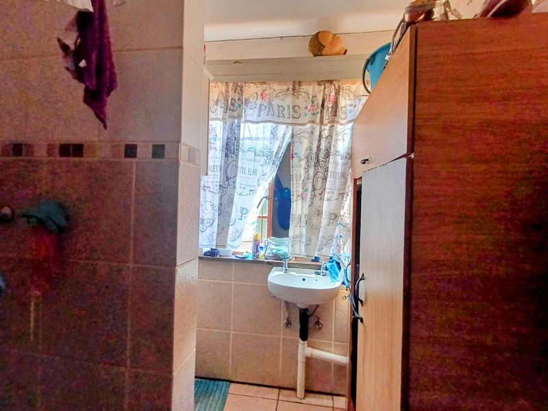 House For Sale in Orkney Central - Photo 10