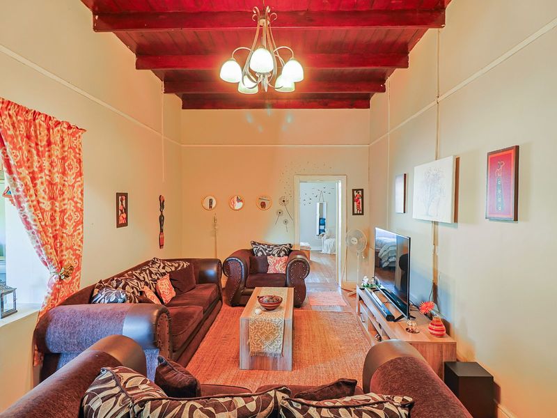 House For Sale in Montagu Central - Photo 10