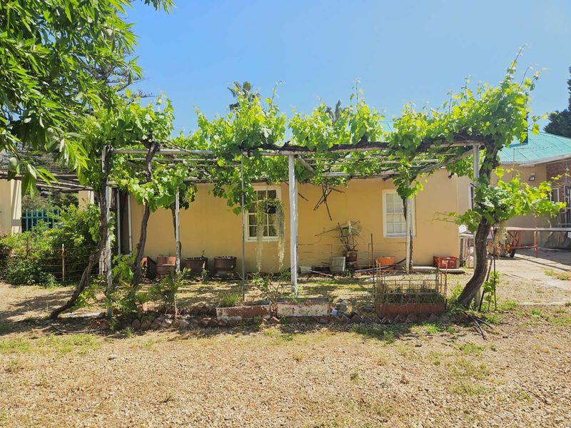 House For Sale in Montagu Central - Photo 9