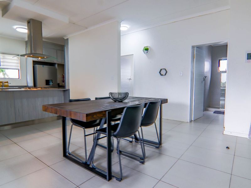 Apartment For Sale in Carlswald - Photo 6