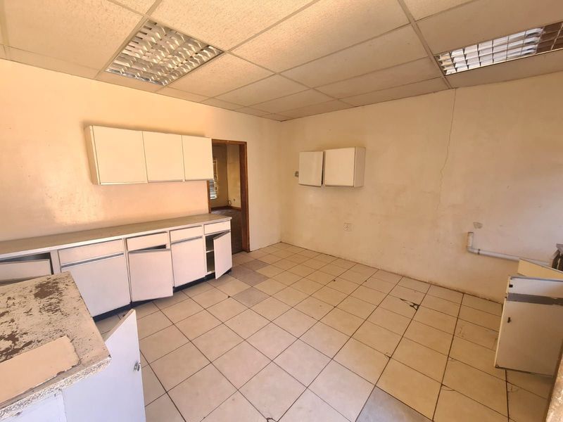 House For Sale in Roodepan - Photo 3